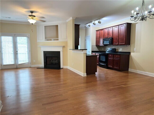 34 N Oaks Cir