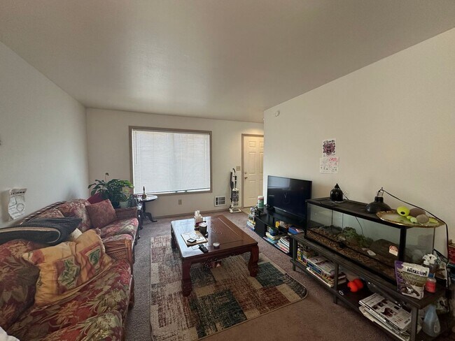Photo - 2104/2106/2108 Woburn Street Unit 2106