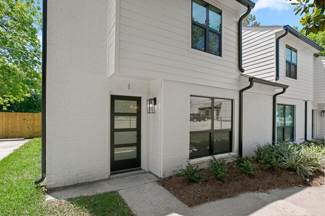 Photo - Zurqui on Fox Run