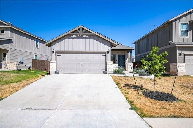 Building Photo - 260 La Dera Dr Rental