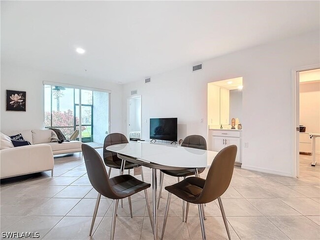 Photo - 5453 Double Eagle Cir Unidad 3115