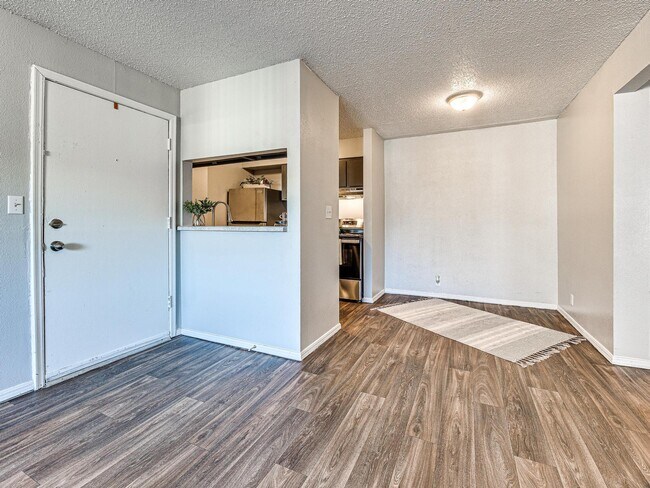 Dining Area/Kitchen