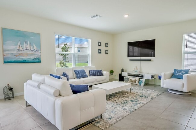 Photo - 16088 Sunday Stroll Wy