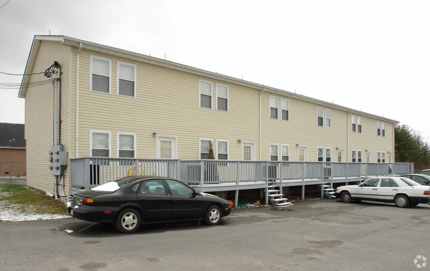 Photo - 309 Stanford Rd