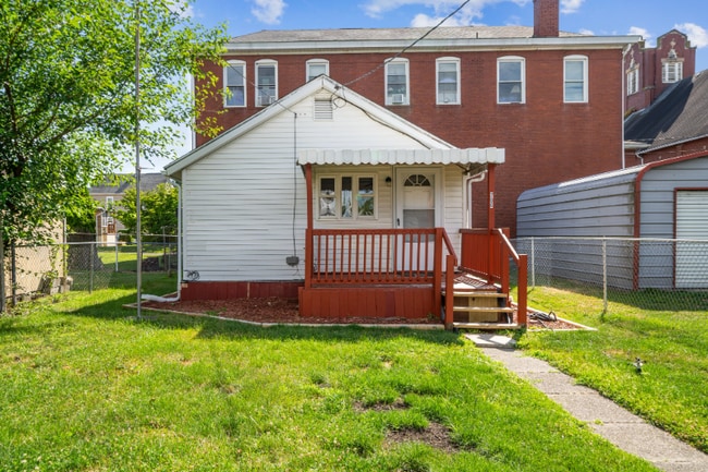 Building Photo - 206 Youghiogheny St Rental