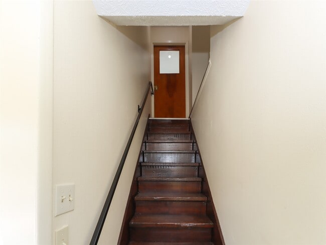 306 Virginia Dr