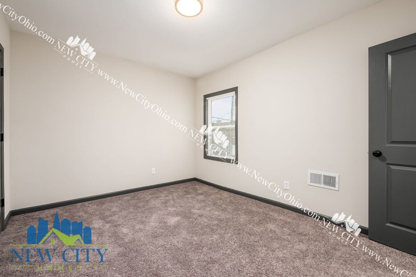 Photo - Beautiful Modern 3 Bedroom Renovation in F...