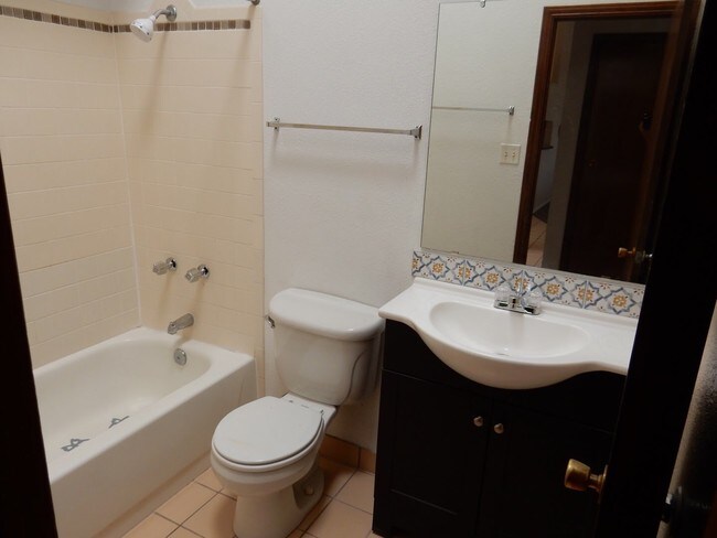 Photo - 866 Nita Fay Dr