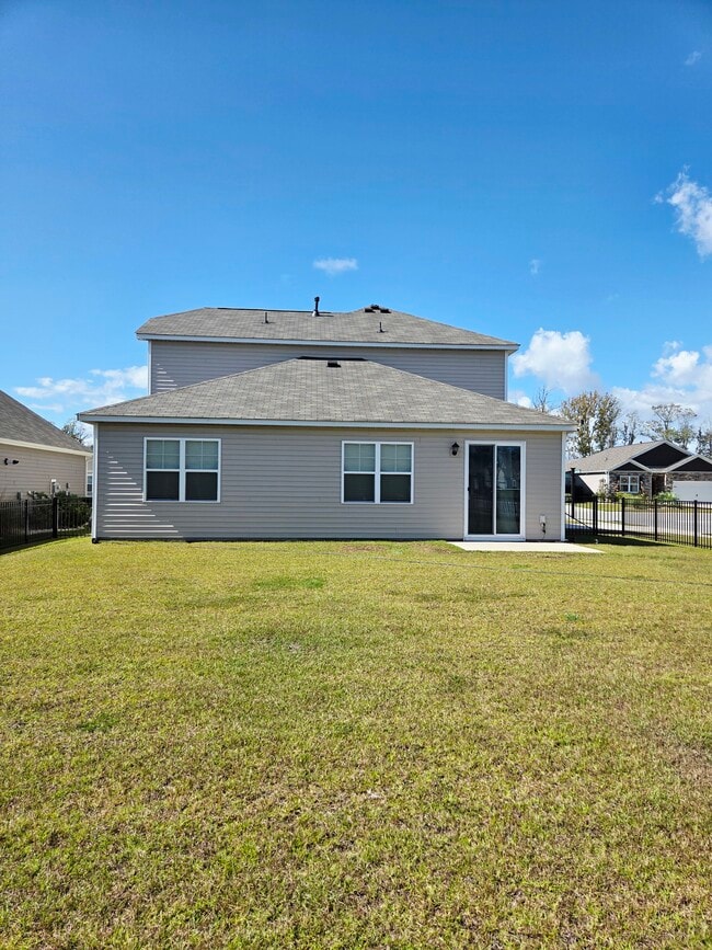 Photo - 2066 Ainsley Dr