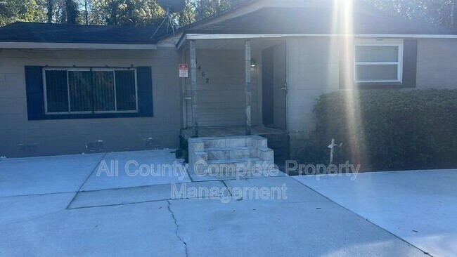 Photo - 6462 Mockingbird Rd