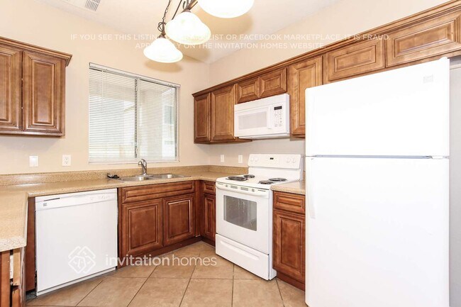 Photo - 12170 W Yavapai Ln