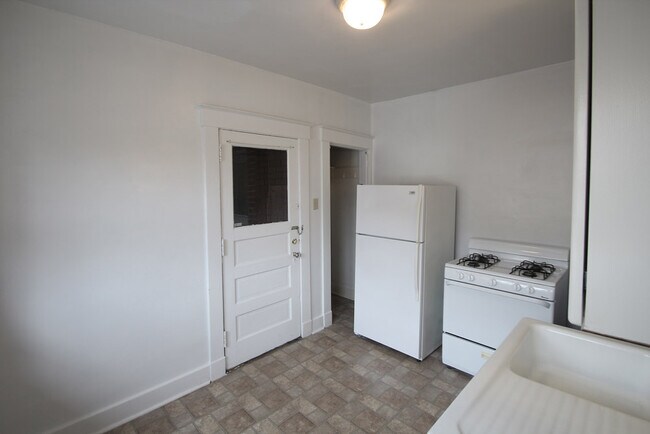 Photo - 311 Franklin Ave Unidad 3