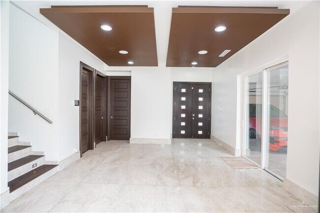 Photo - 43 Cassandra St