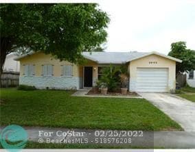 Photo - 22103 SW 58th Ave House