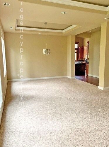 Photo - Entertainers dream! Spacious 4 bedroom hom...
