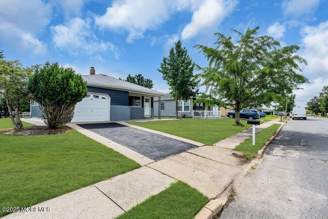 Photo - 24 Liberta Dr