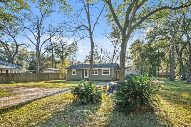 Photo - 24011 Lenze Rd