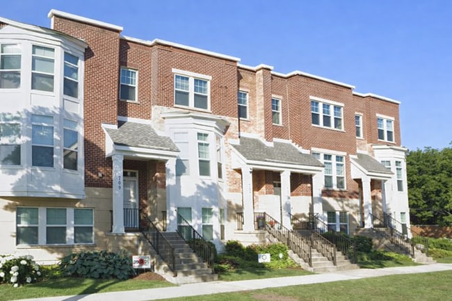 Building Photo - 410 S Edward St