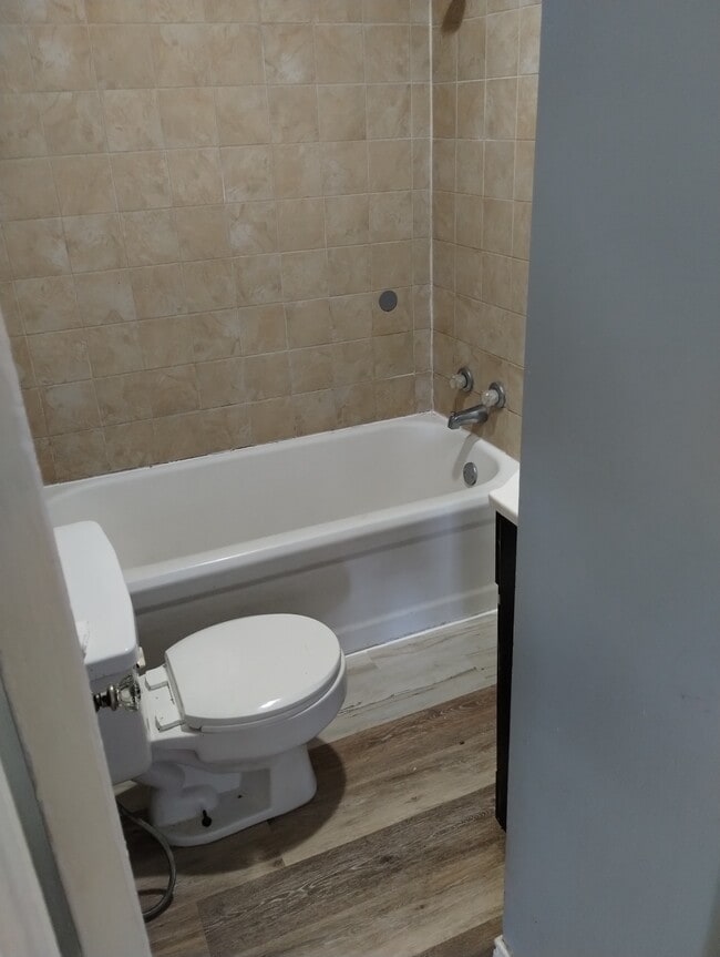 Bathroom - 2211 Echols St