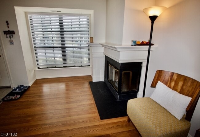 Photo - 78 Woodward Ln