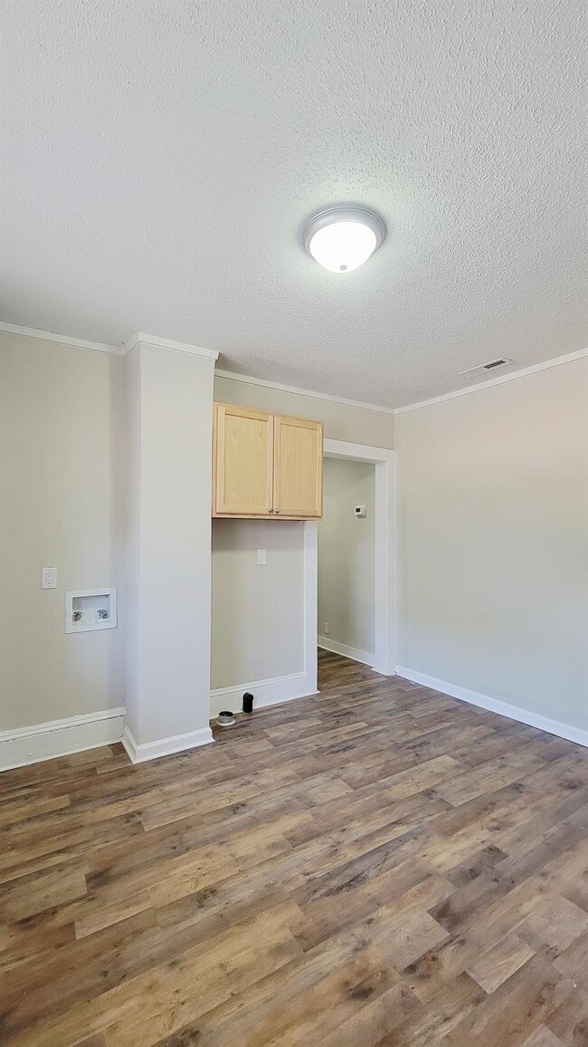 Photo - 400 Walnut St