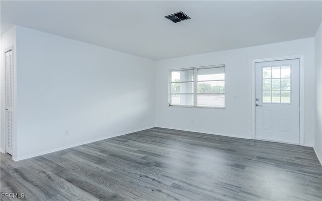 Photo - 1305 Hibiscus Dr