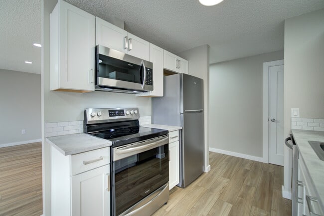 Photo - 13737 32nd Ave NE Unit 4