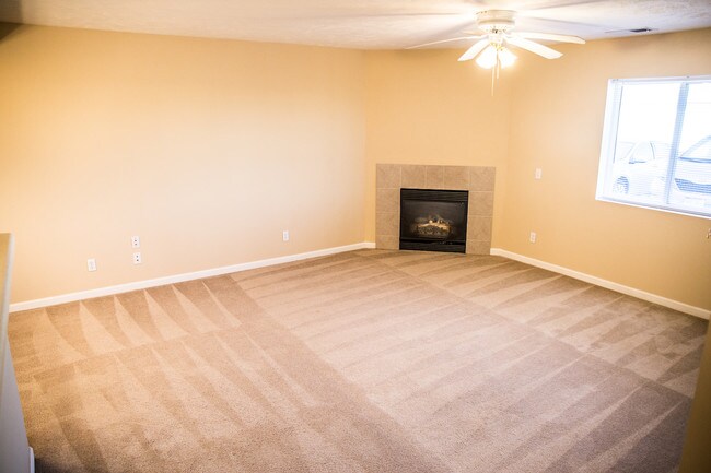 Photo - Arbor Creek Apartments