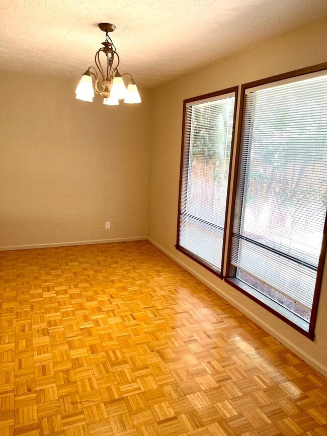 Photo - Large Unit! 2-Car Garage Parking! Don't Miss This One!