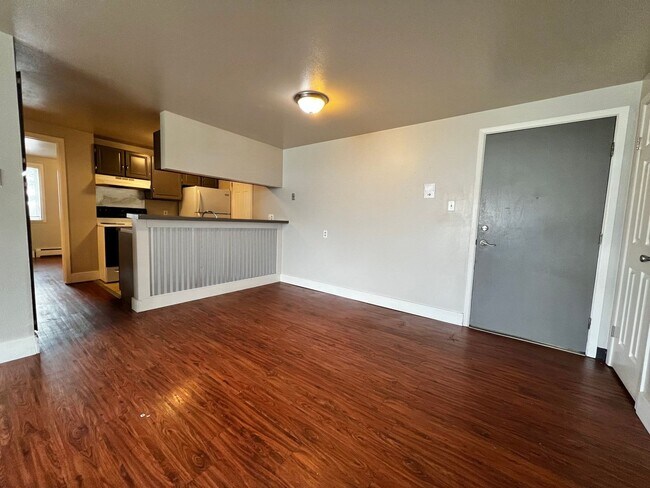 Photo - Robertson1001 (KC-JF-NB) Unit A4