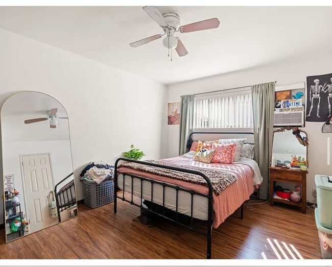 Photo - 6823 Mohawk St