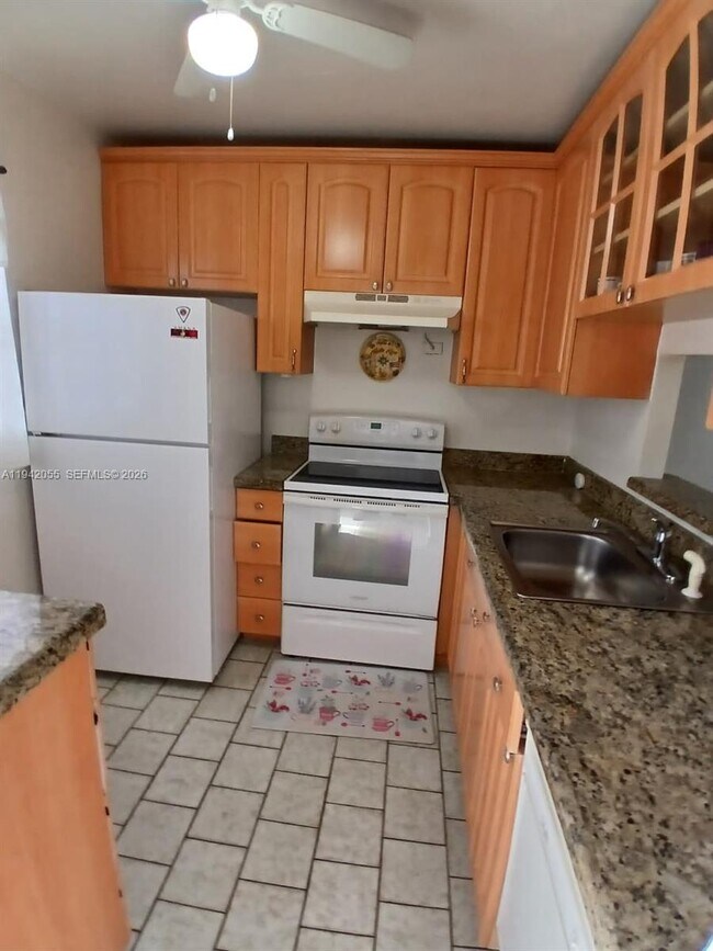 Photo - 5181 W Oakland Park Blvd Unit 212
