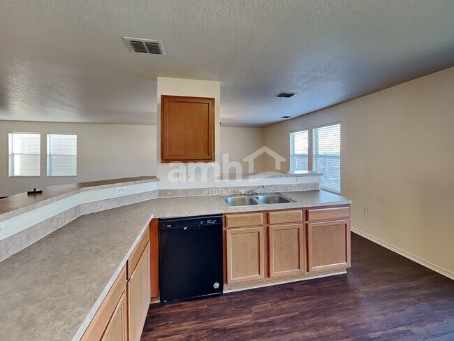 Photo - 6107 Plumbago Pl