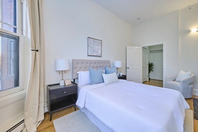 Photo - 160 Commonwealth Ave Unit 6##