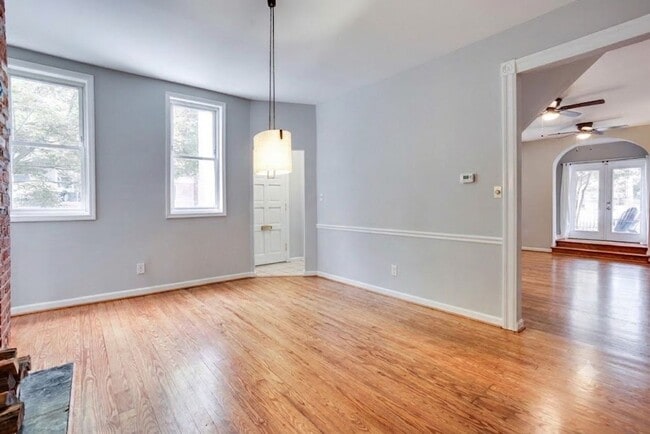 Photo - Capital Hill East Townhouse | 3 bd 2.5 bth | Two Patios | Hardwood Floors