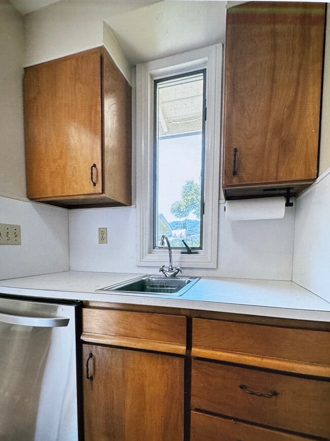 Photo - 25860 Altamont Rd