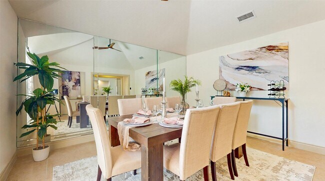 Photo - 22010 Rockchester Dr