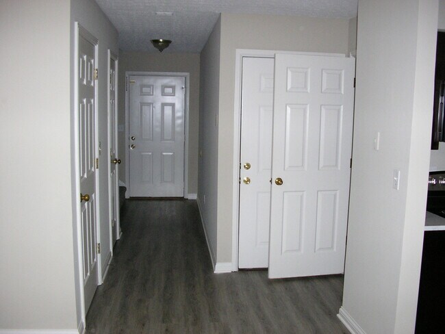 Photo - 1055 Winners Cir