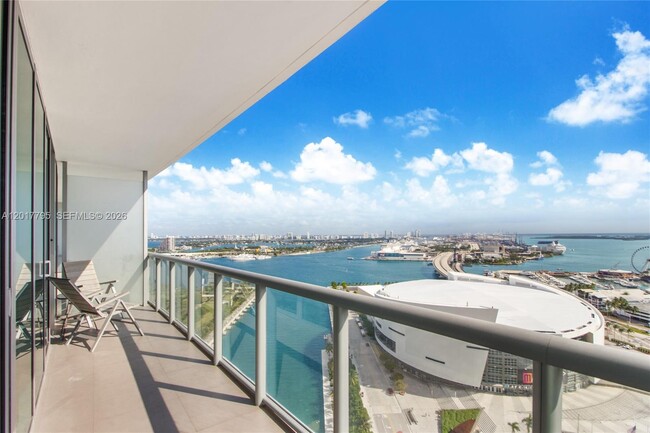 Building Photo - 888 Biscayne Blvd Unit 2705