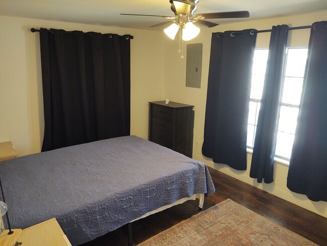 Photo - 2 bedroom 1 bath house