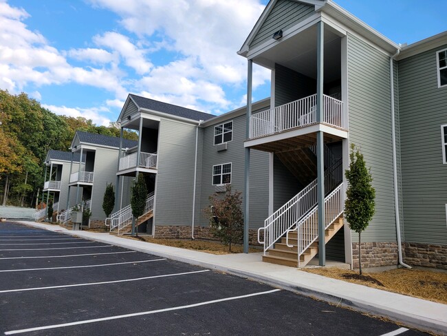 Mt. Nebo Apartments - Mt. Nebo Apartments