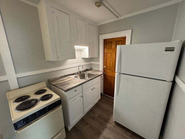 Photo - 103 Portland St Unit 1