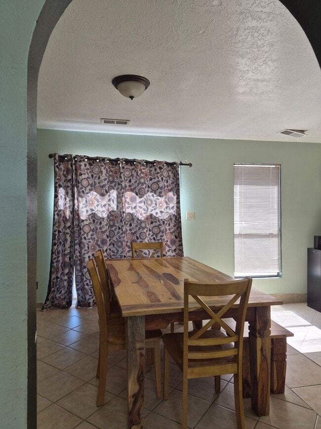 Photo - PARTIALLY FURNISHED