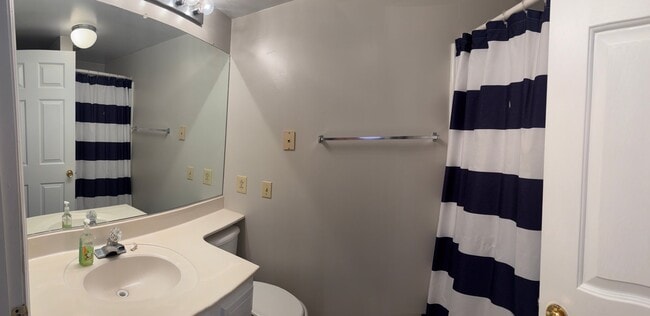 Photo - 130 Robinson Alley Unit A