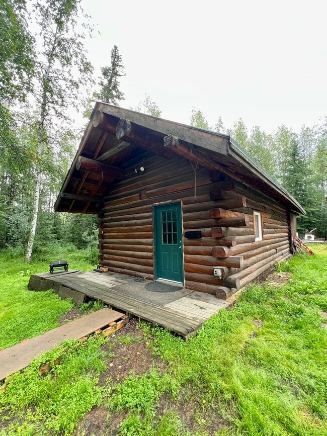 Building Photo - Cozy 1-Bedroom Cabin off Chena Hot Springs... Rental