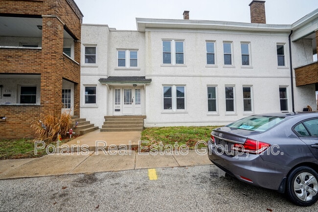 Photo - 208 W Williams St