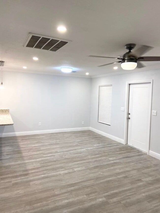 Photo - 4207 N 13th St Unidad A