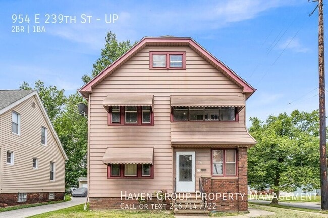 Building Photo - 954 E 239th St Unit UP
