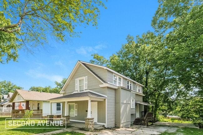 Photo - 1905 Kensington Ave