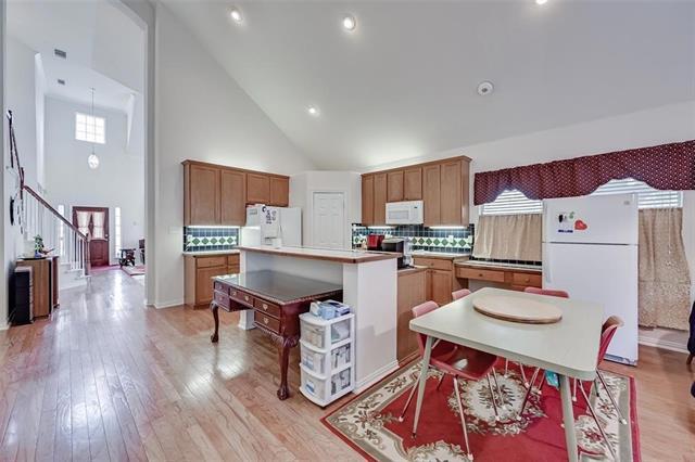 Photo - 5701 Christy Ln